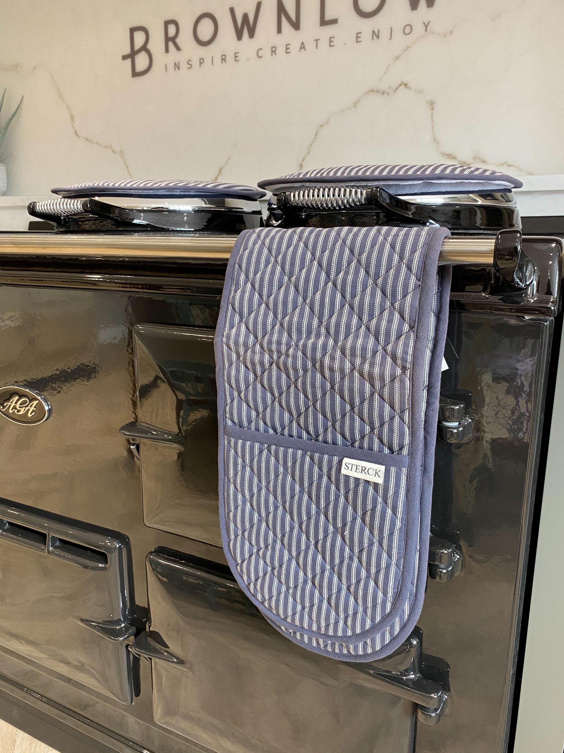 Grey Striped Double Oven Glove